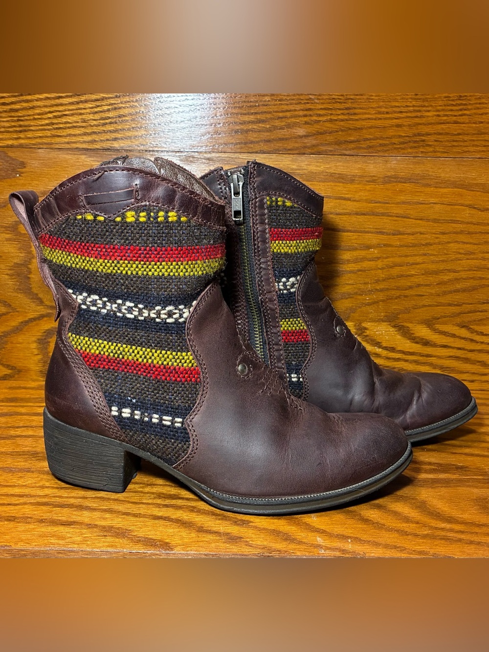 Born Southwestern Ankle Boots Purple Brown Leather Mexico Made Size 6